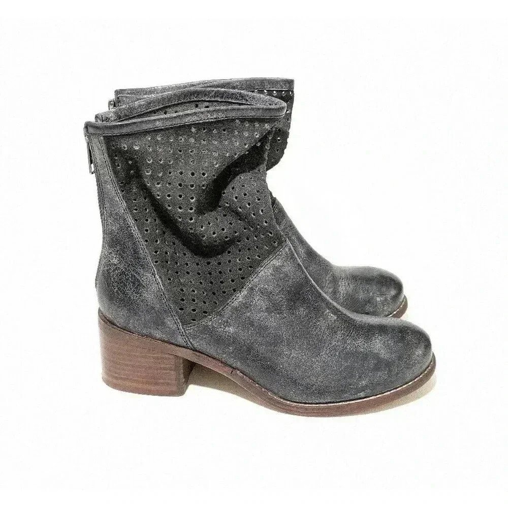 Diba True Water Can Slate Gray Leather Ankle Boots Size 6.5 Perforated Rear Zip